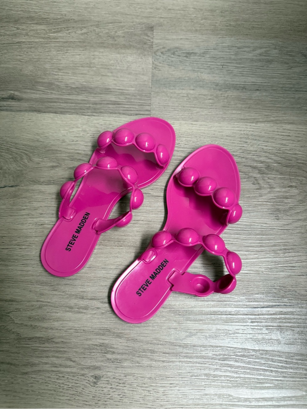 *NWOB* Steve Madden ZAZA Hot Pink Bubble Strap Sandals Size 6